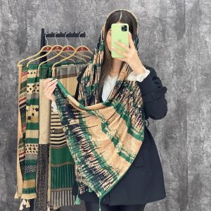 شال کالکشن سبز مخمل - کد 46